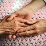 Alzheimer, le più colpite sono le donne. Si attendono fondi per il piano nazionale demenze